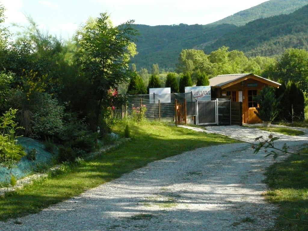 La Valiere Hotel ชอร์จส์ ภายนอก รูปภาพ