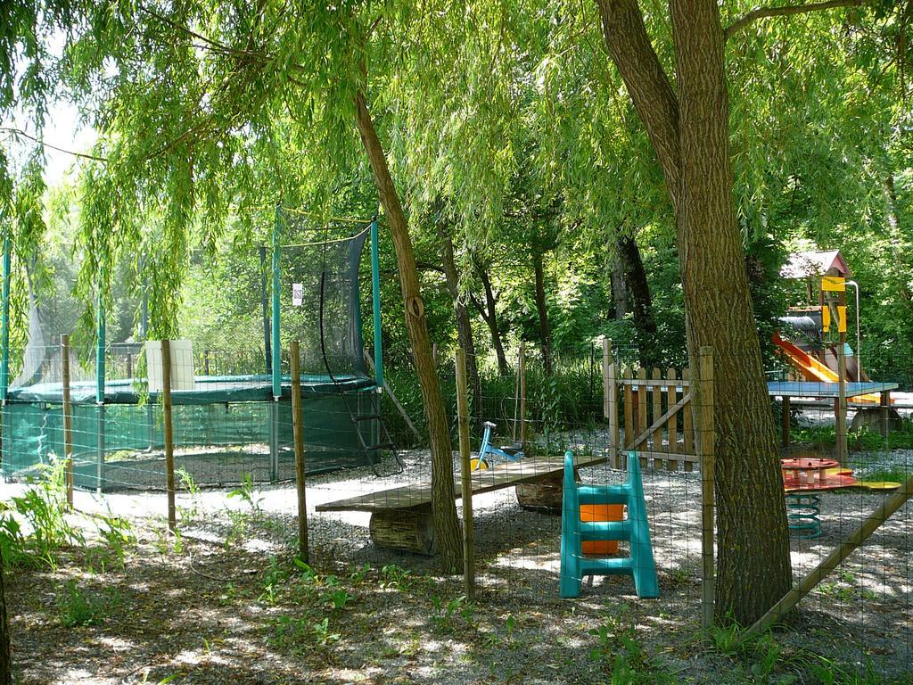 La Valiere Hotel ชอร์จส์ ภายนอก รูปภาพ
